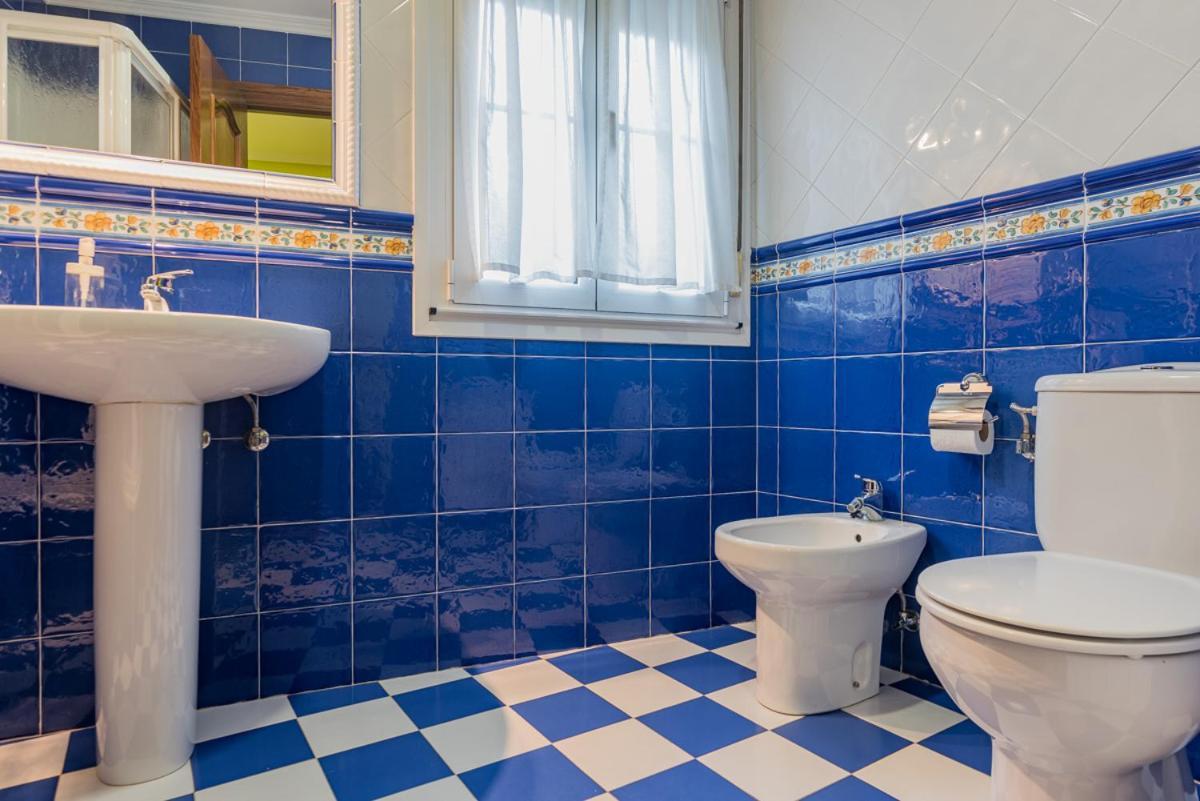 Hotel Y Apartamentos La Lonja Onís Екстериор снимка